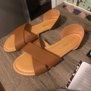 Cross cross sandals